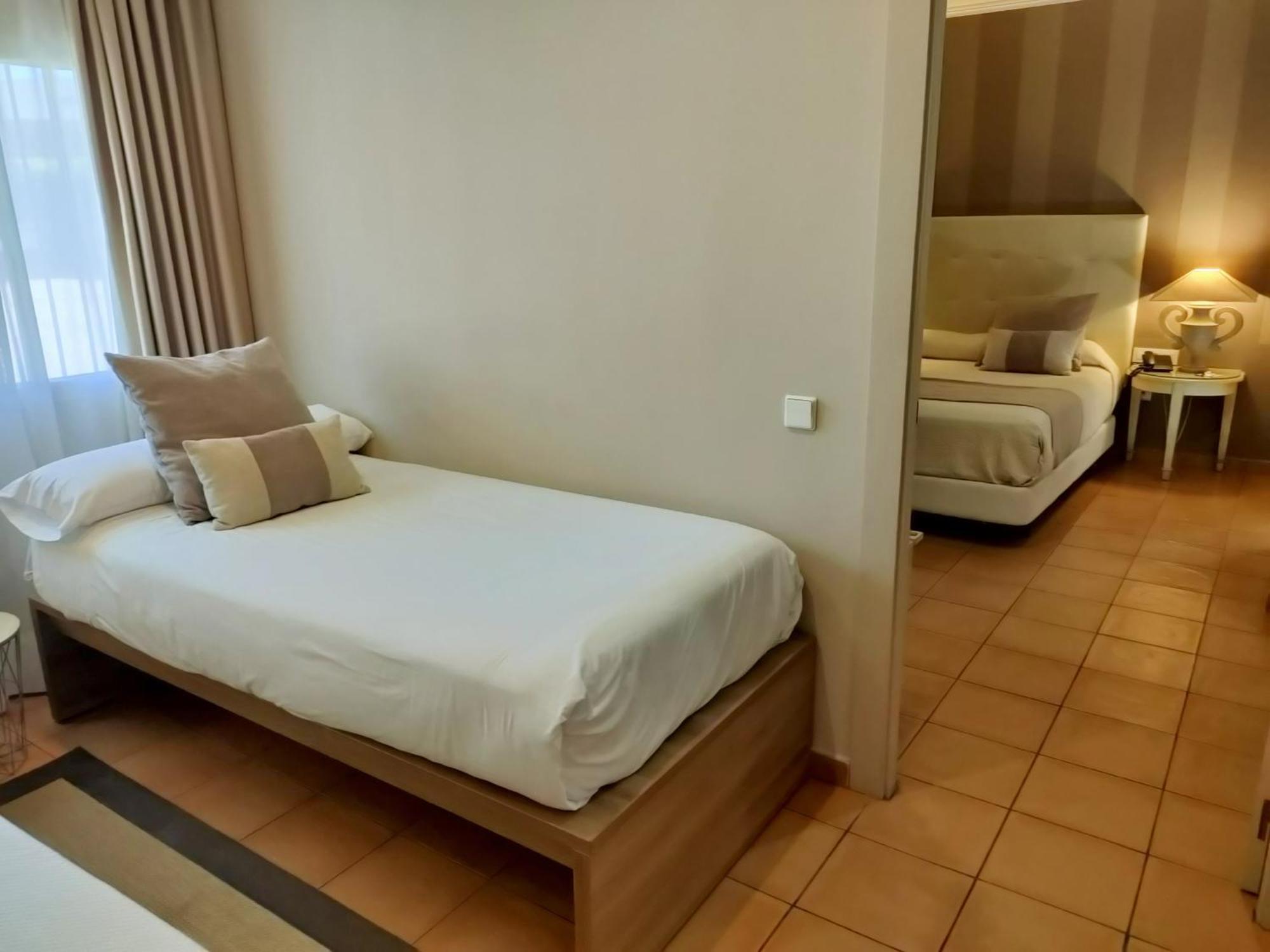 Alboran Algeciras Hotel Eksteriør billede